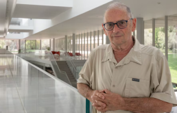 El historiador y escritor israelí Meir Margalit, en Jerusalén el pasado 15 de agosto. Magda Gibelli (EFE)
